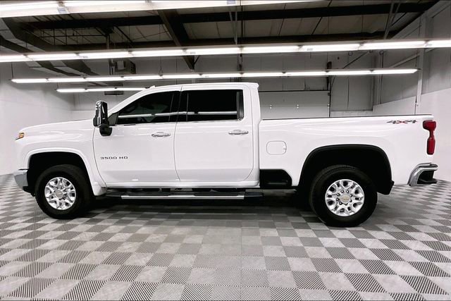 Used 2024 Chevrolet Silverado 3500 LTZ image 14