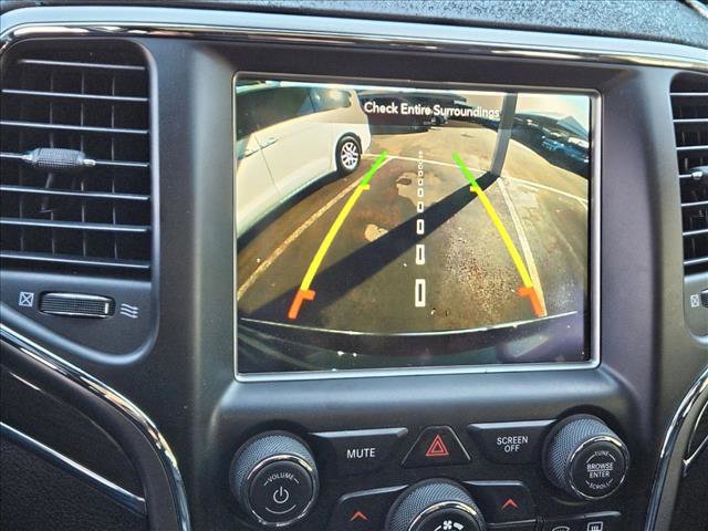 Used 2018 Jeep Grand Cherokee Overland w/ Trailer Tow Group IV image 18