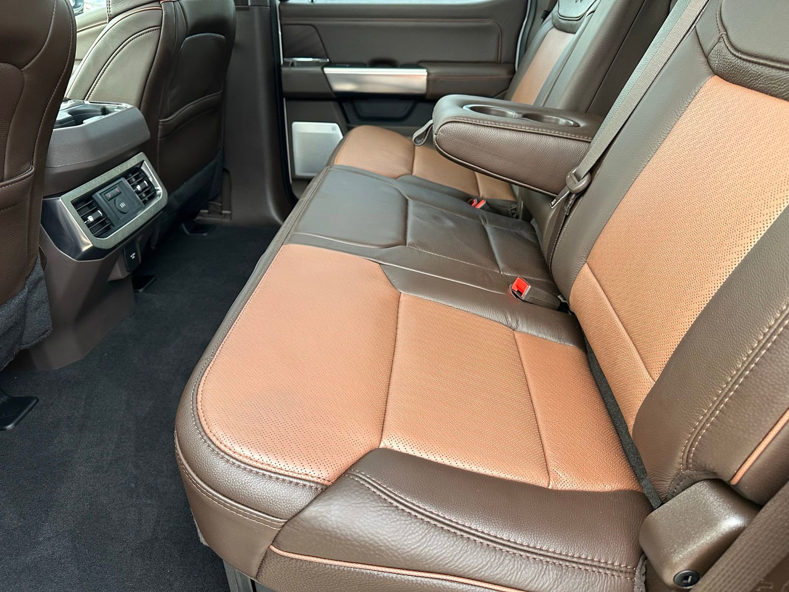 New 2026 Ford F250 King Ranch w/ FX4 Off-Road Package image 39