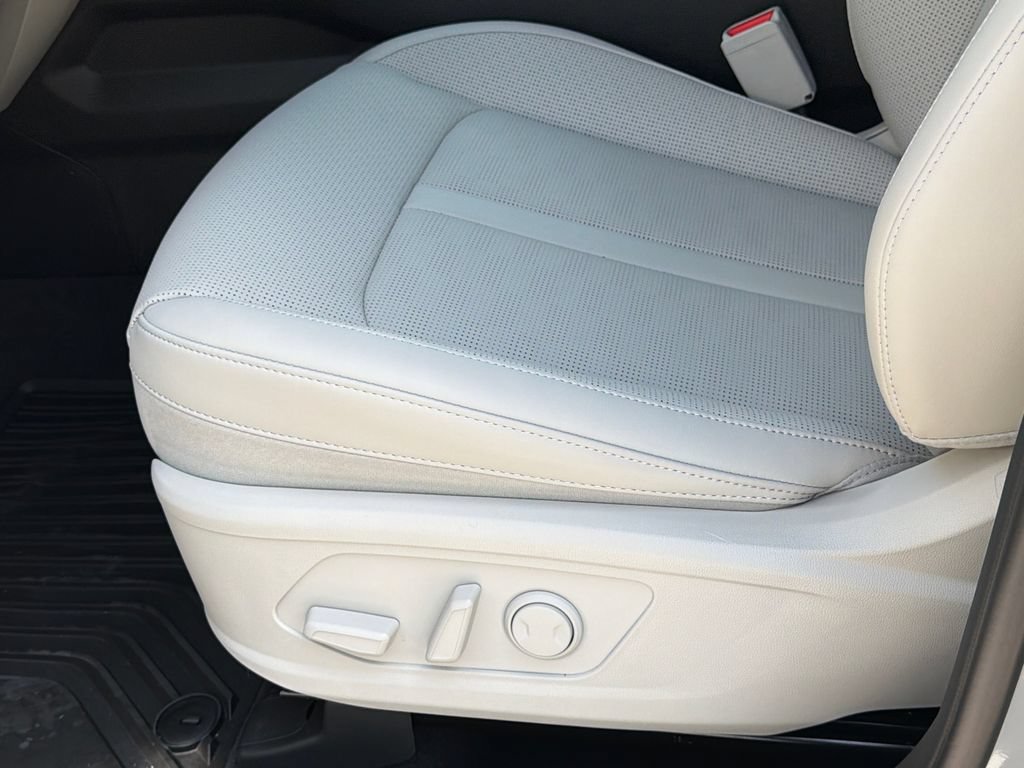 New 2026 Kia Sorento S w/ S Panoramic Sunroof Package AWD/4WD image 22