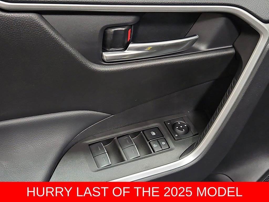 New 2025 Toyota RAV4 XLE image 10