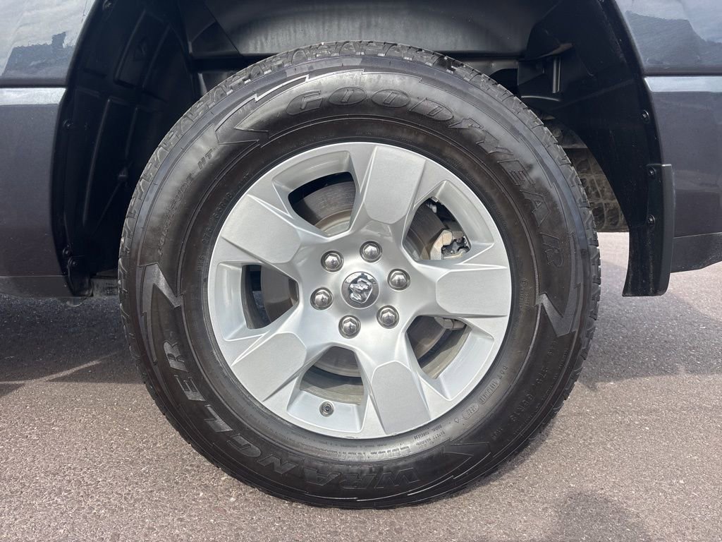 Used 2020 RAM 1500 Big Horn image 32