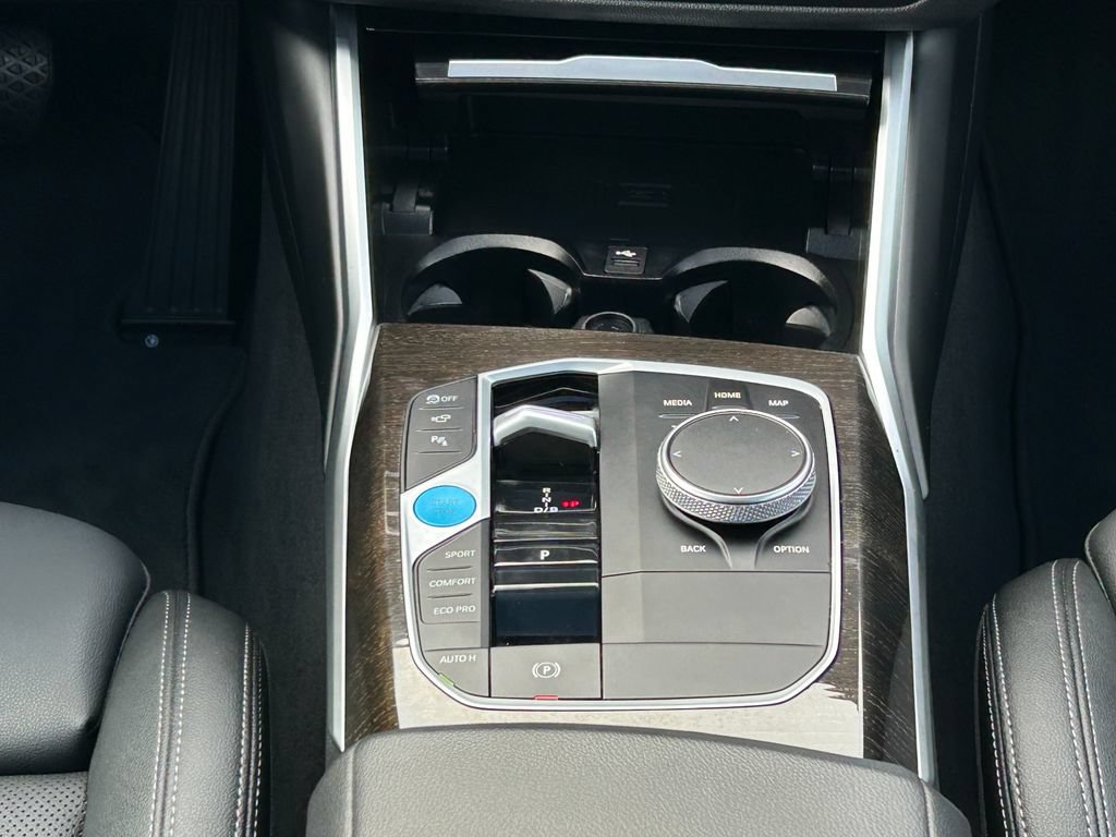 Used 2023 BMW i4 eDrive40 w/ Premium Package RWD image 27