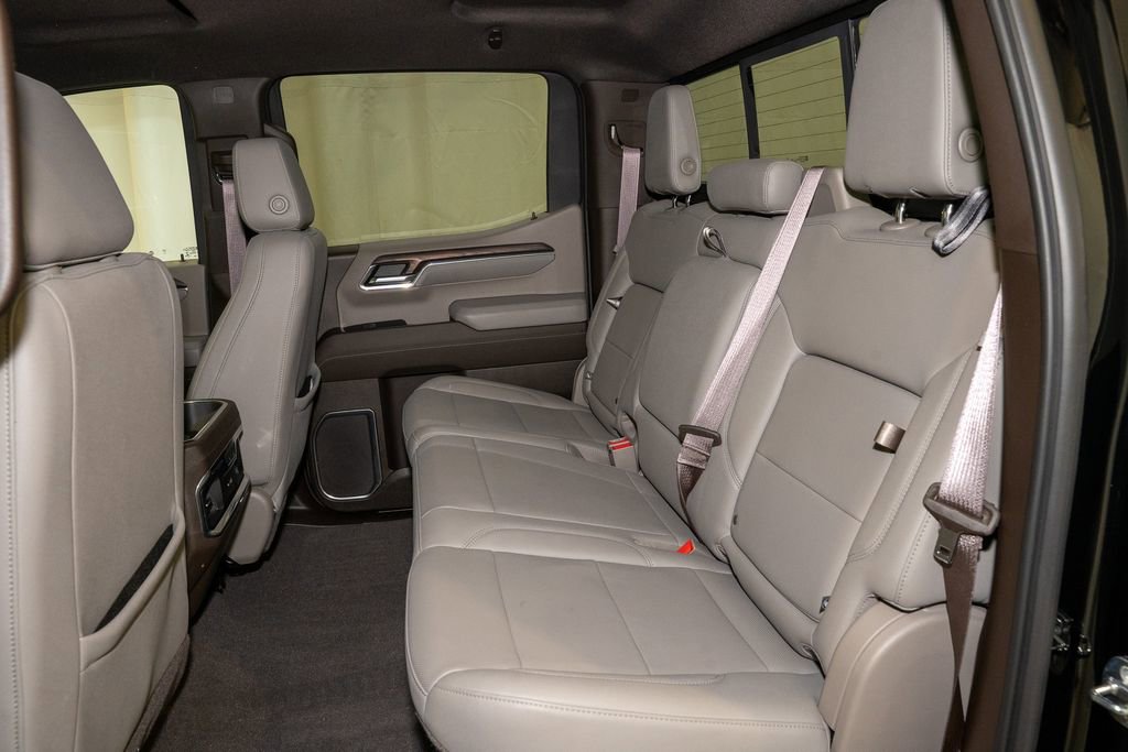 Used 2022 GMC Sierra 1500 SLT w/ SLT Premium Plus Package image 8