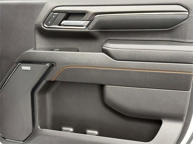 Used 2024 GMC Sierra 2500 AT4 w/ AT4 Premium Plus Package image 6