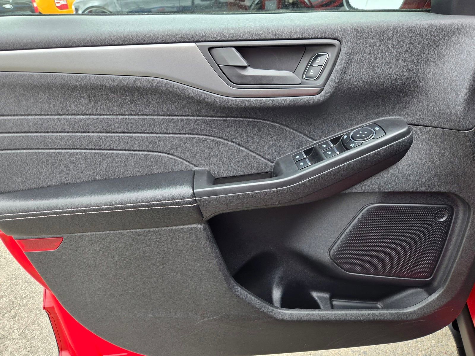 Certified 2024 Ford Escape Active FWD image 19