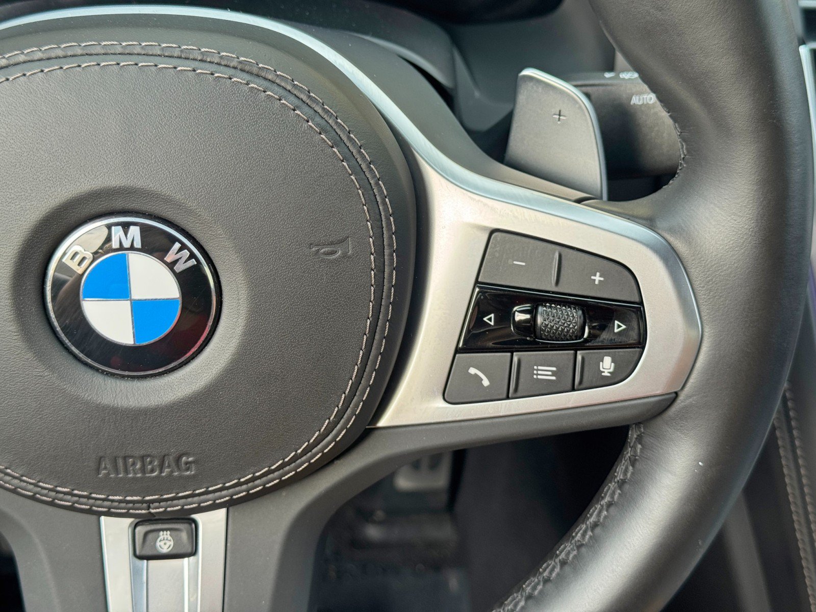 Used 2024 BMW 840i Coupe w/ M Sport Professional Package RWD image 23