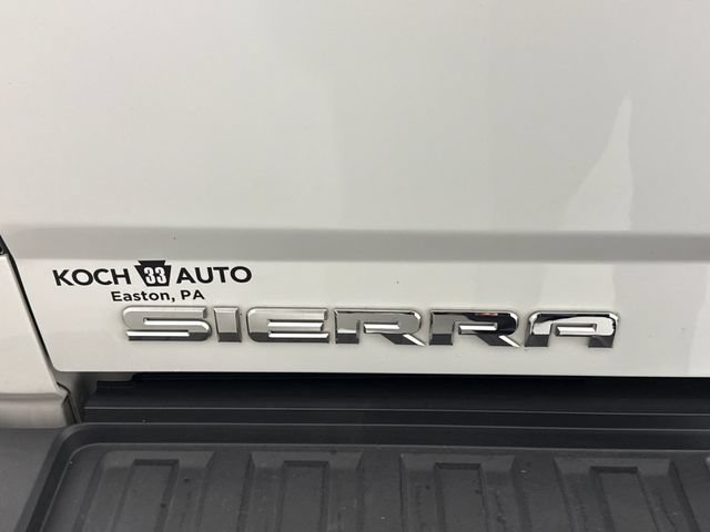 Used 2018 GMC Sierra 2500 Denali w/ Duramax Plus Package AWD/4WD image 19