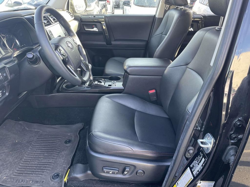 Used 2022 Toyota 4Runner TRD Off-Road Premium image 29