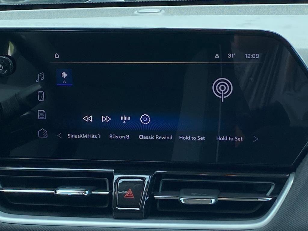 New 2026 Chevrolet TrailBlazer LT w/ Convenience Package image 9