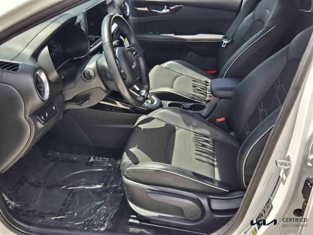 Certified 2022 Kia Forte GT-Line FWD image 10