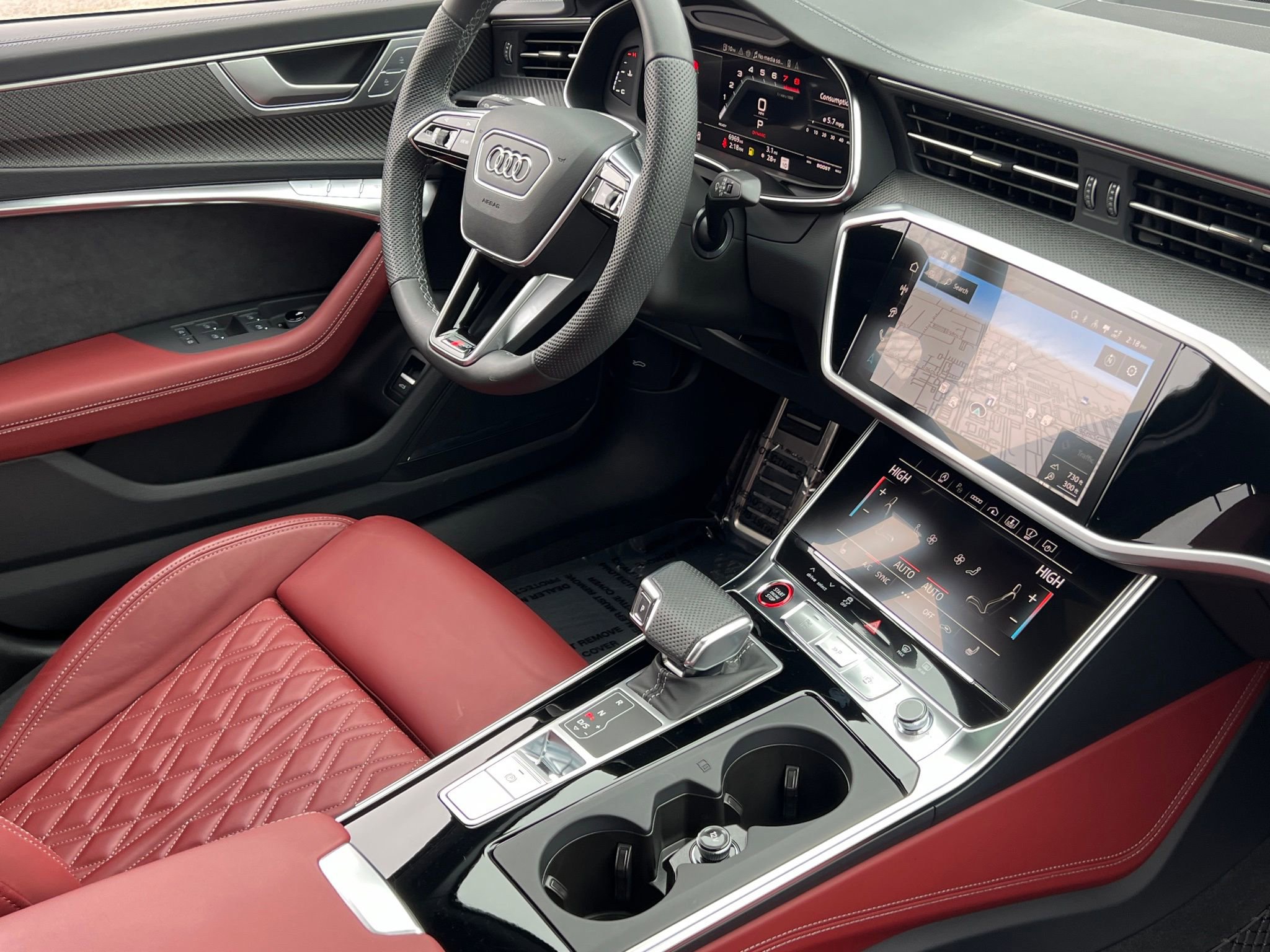 Used 2024 Audi S6 Prestige image 2