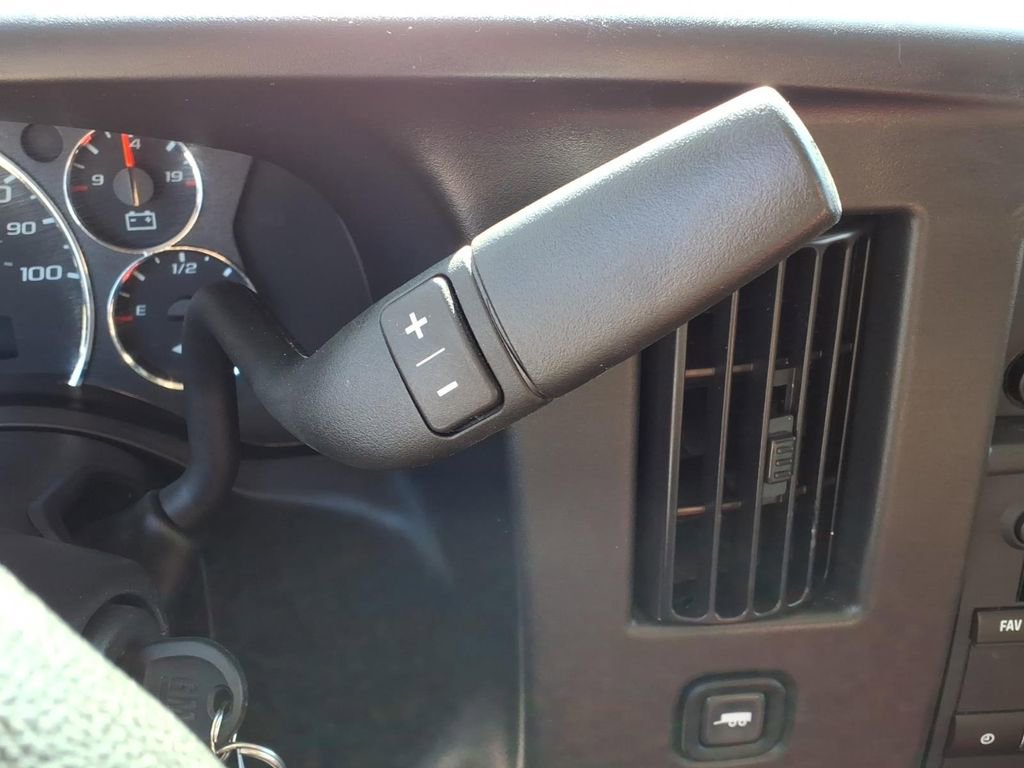 Used 2024 Chevrolet Express 2500 w/ Driver Convenience Package image 29