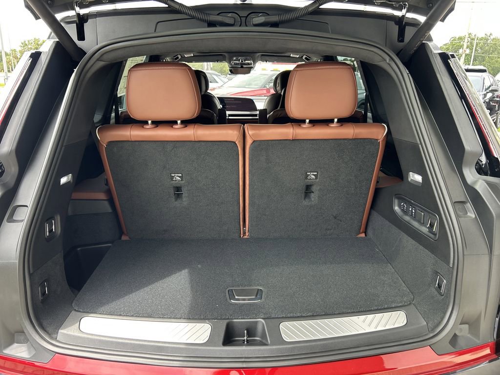 New 2026 Cadillac Vistiq Platinum image 10