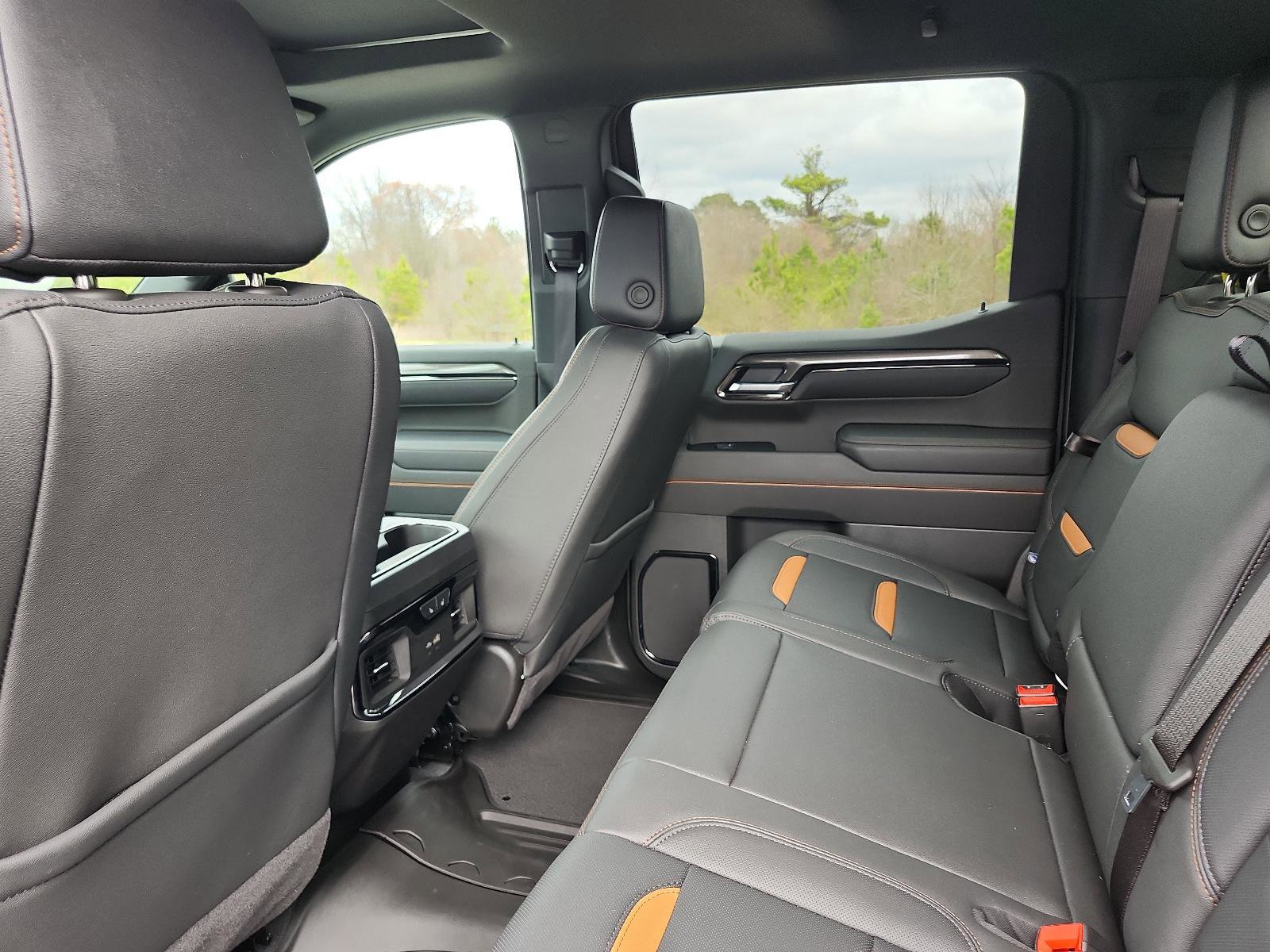 Certified 2025 GMC Sierra 1500 AT4 w/ AT4 Premium Package image 13