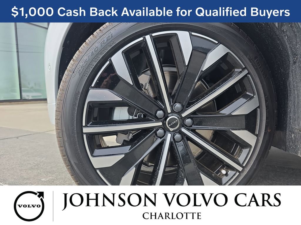 New 2026 Volvo XC60 T8 Ultra w/ Protection Package Premier image 35