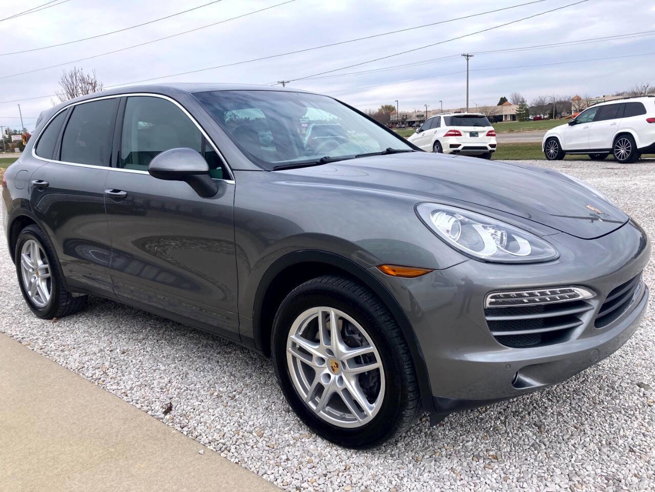 Used 2014 Porsche Cayenne AWD/4WD image 4