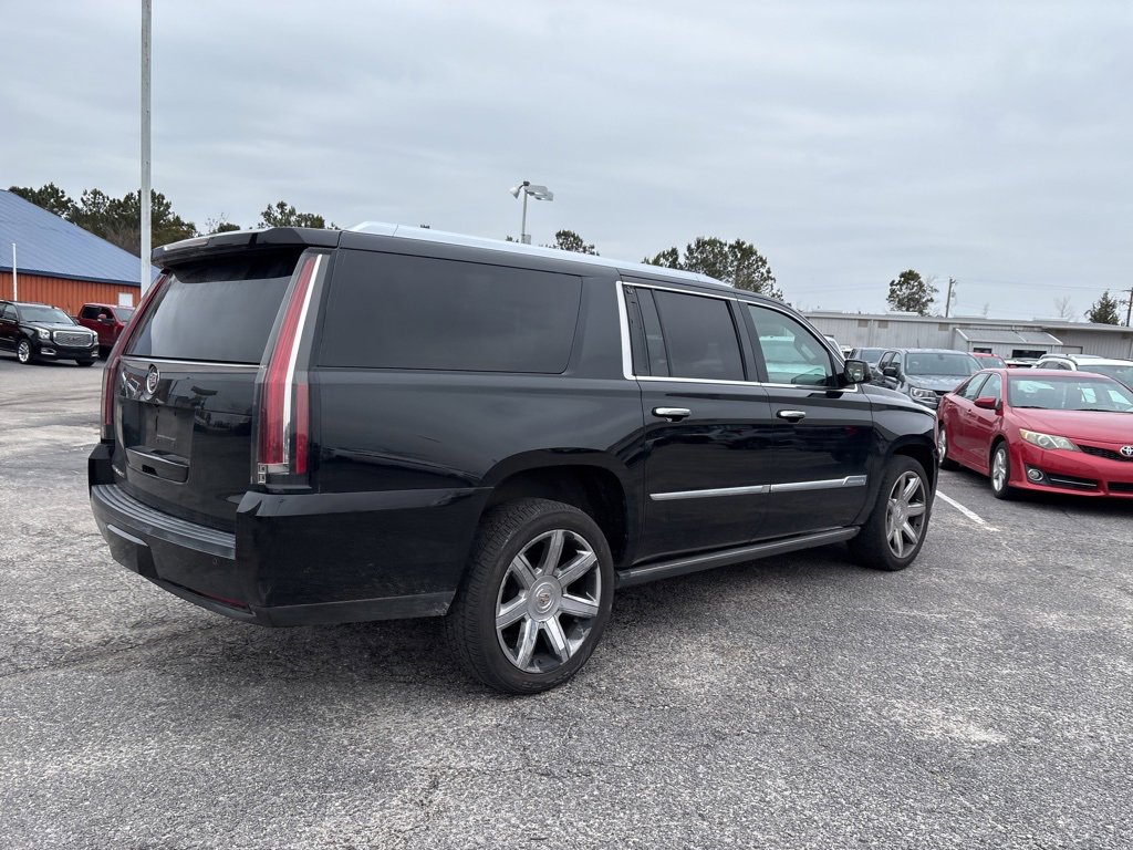 Used 2015 Cadillac Escalade ESV Premium image 3