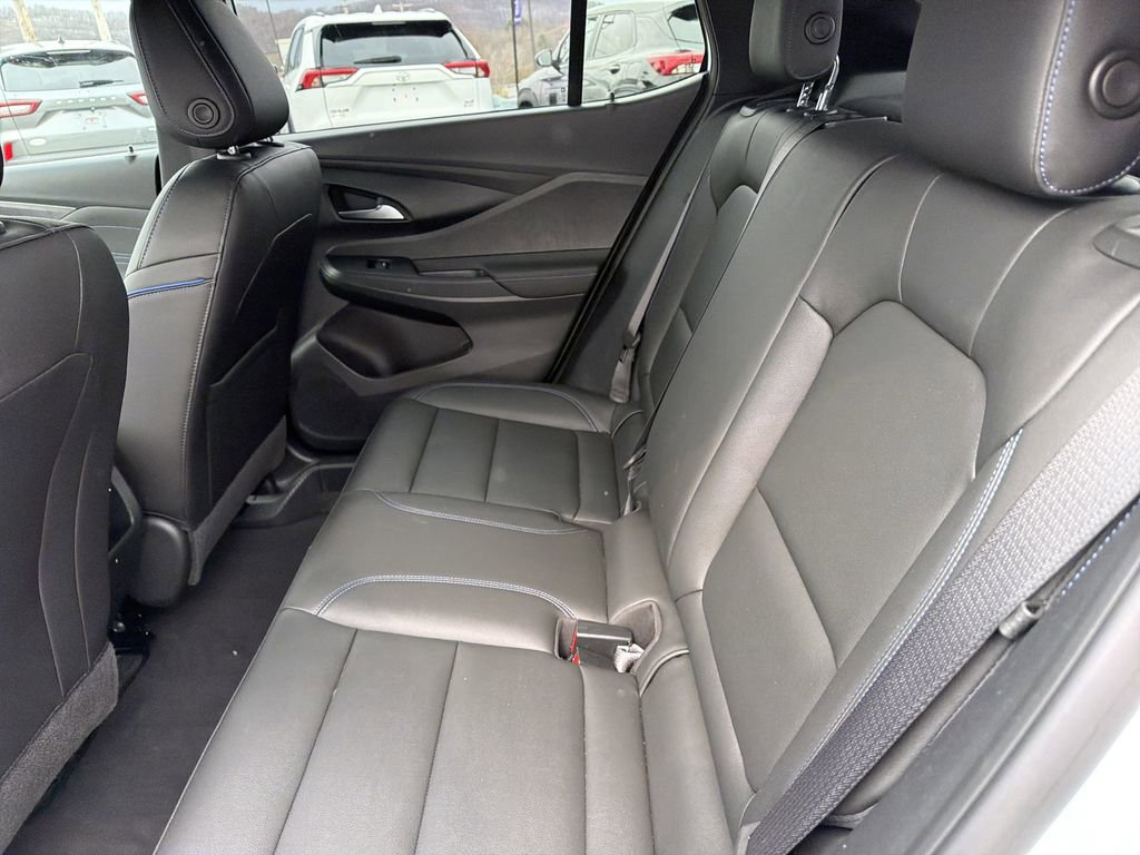 Used 2025 Buick Envista Sport Touring FWD image 13