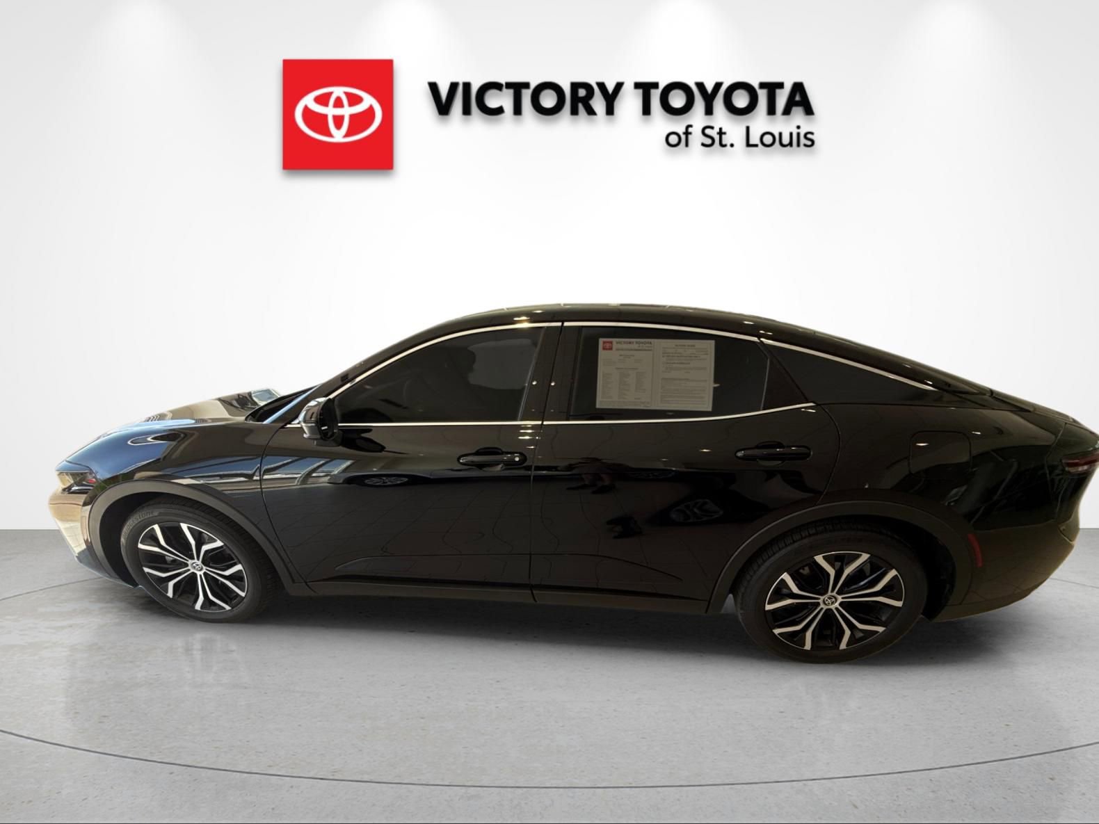 Used 2023 Toyota Crown AWD/4WD image 6