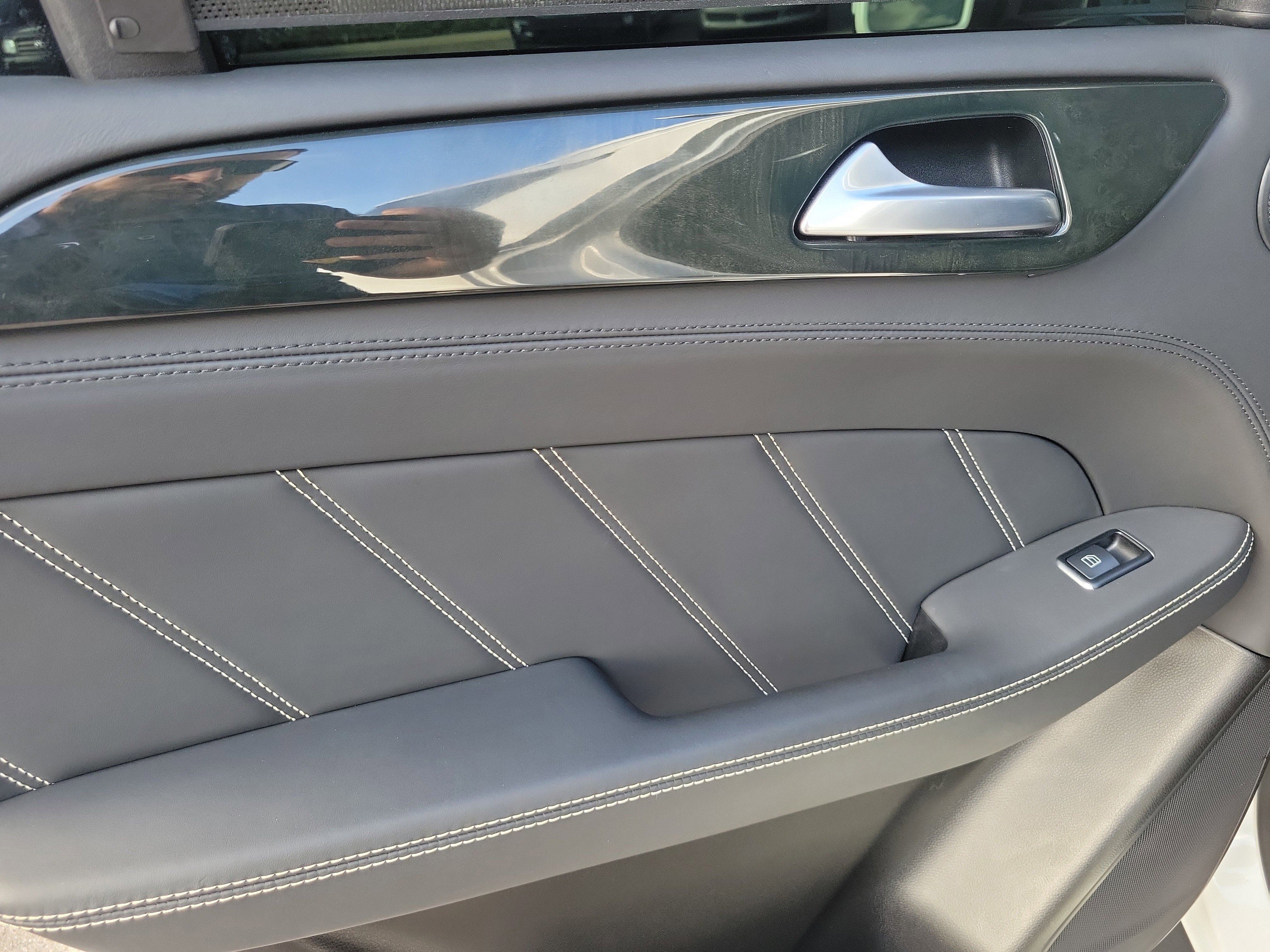 Used 2018 Mercedes-Benz GLE 63 AMG 4MATIC image 8