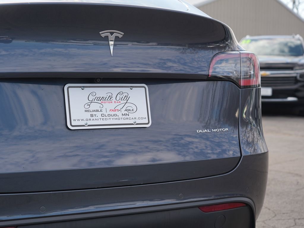 Used 2021 Tesla Model Y Long Range AWD/4WD image 10
