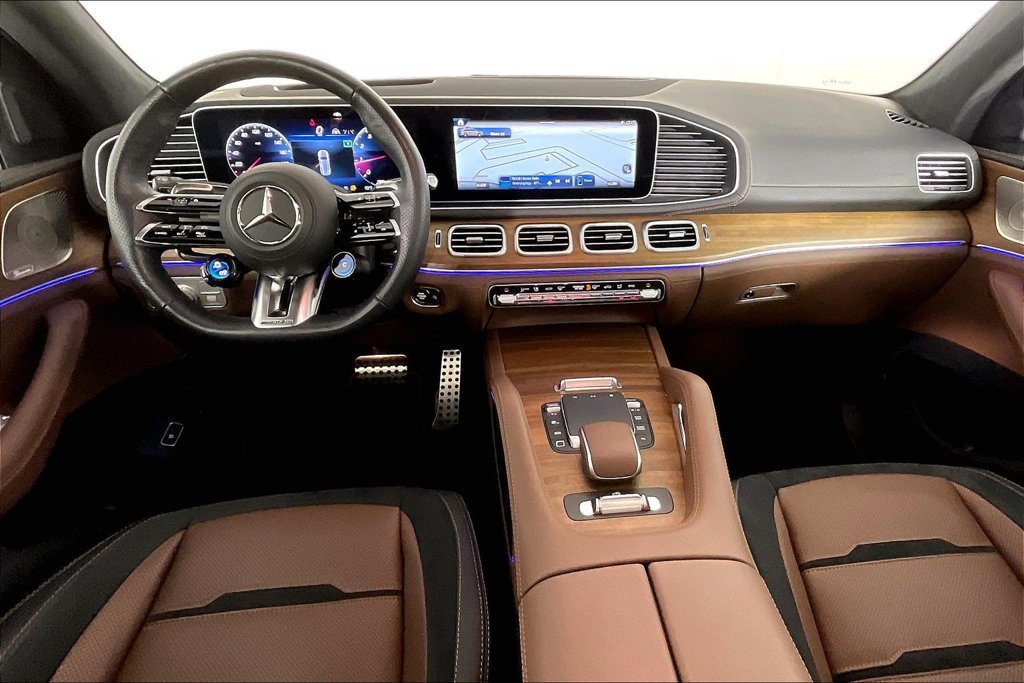 Certified 2025 Mercedes-Benz GLS 63 AMG 4MATIC image 13