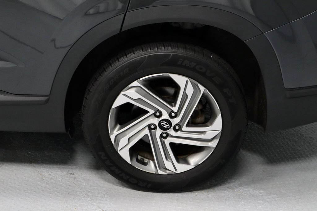 Used 2021 Hyundai Santa Fe SE w/ Cargo Package FWD image 18