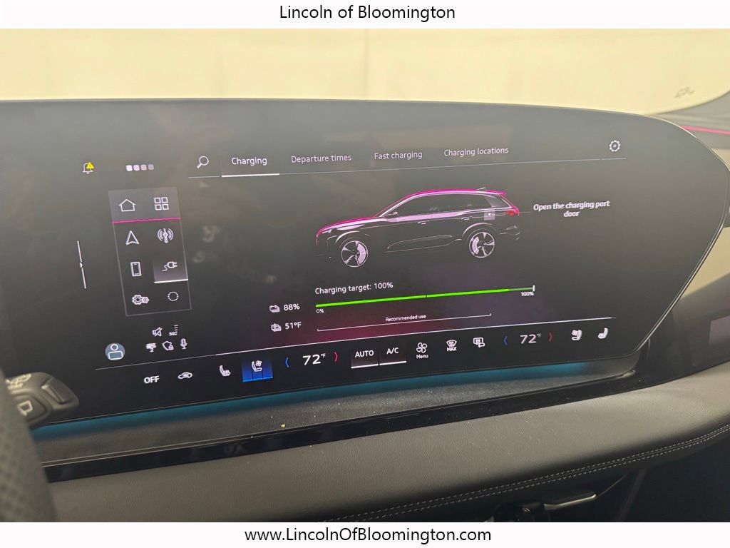 Used 2025 Audi SQ6 e-tron Prestige w/ 21" Black Optic Wheel Package image 54