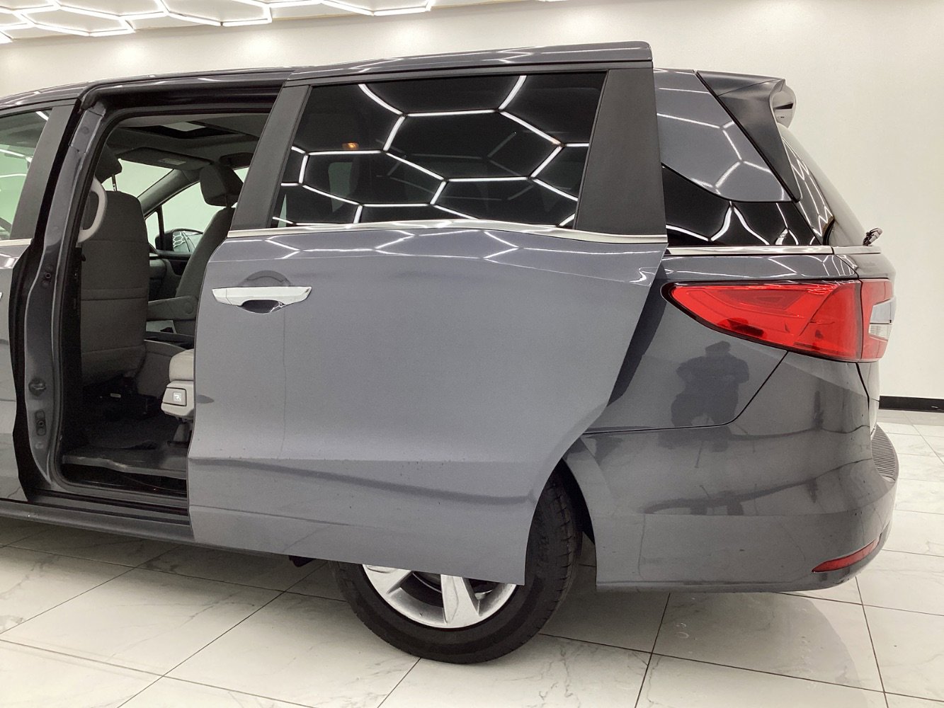 Used 2020 Honda Odyssey EX-L image 23