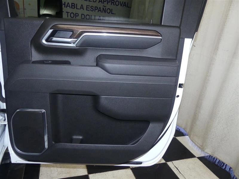 Used 2025 Chevrolet Silverado 3500 LT image 29