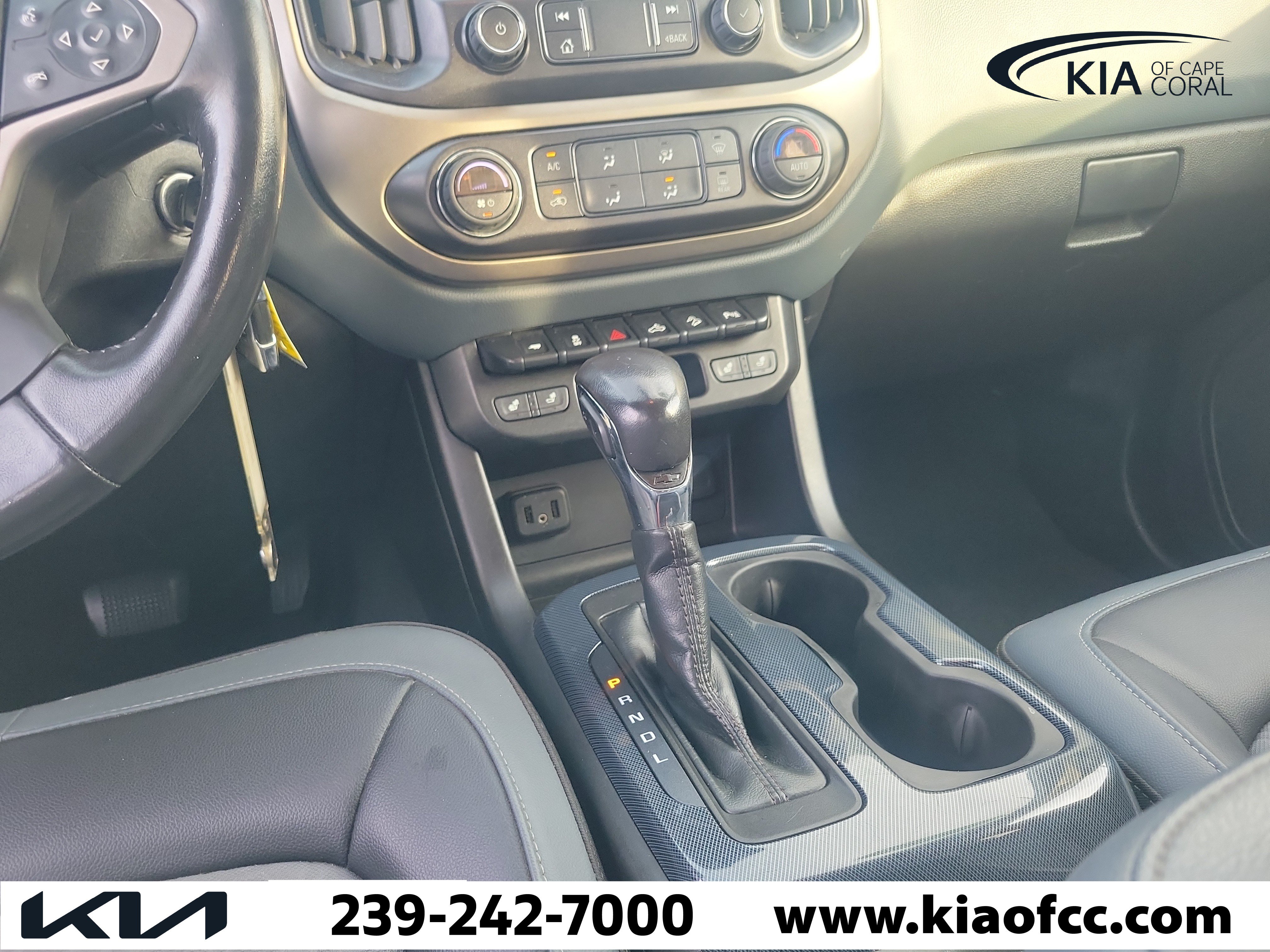 Used 2022 Chevrolet Colorado Z71 AWD/4WD image 21