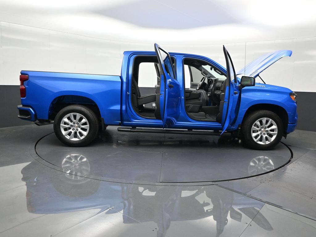 Used 2026 Chevrolet Silverado 1500 Custom RWD image 32