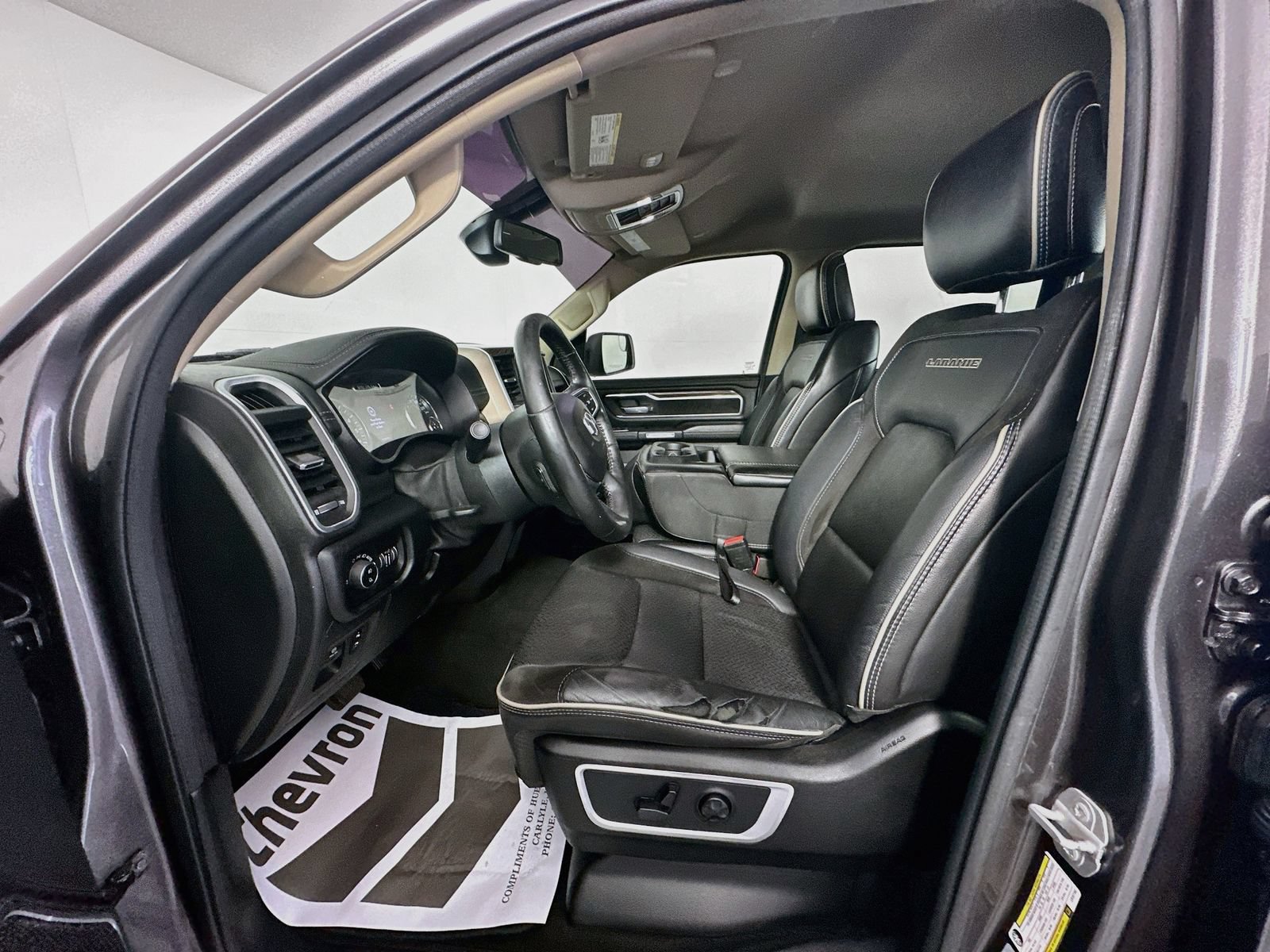 Used 2020 RAM 1500 Laramie AWD/4WD image 20