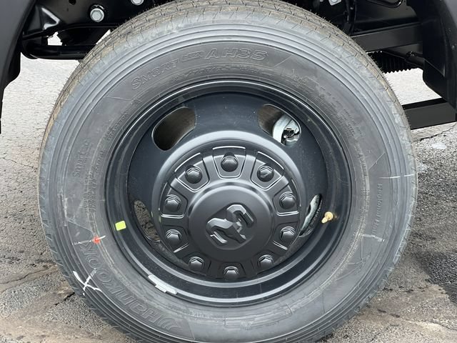 New 2026 RAM 5500 Tradesman AWD/4WD image 6