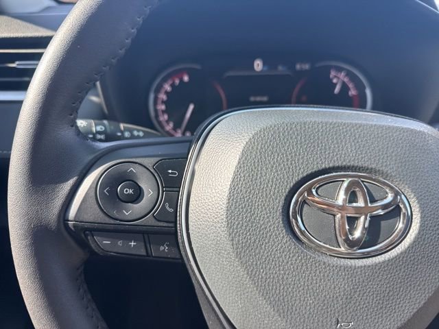Used 2024 Toyota RAV4 XLE Premium image 17