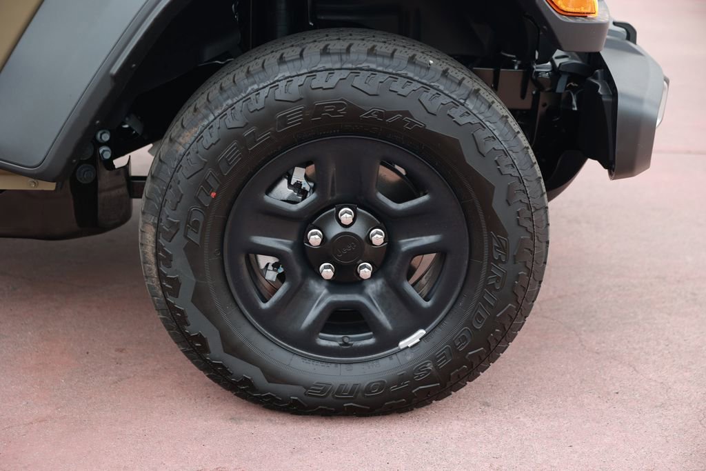 New 2026 Jeep Gladiator Sport image 8