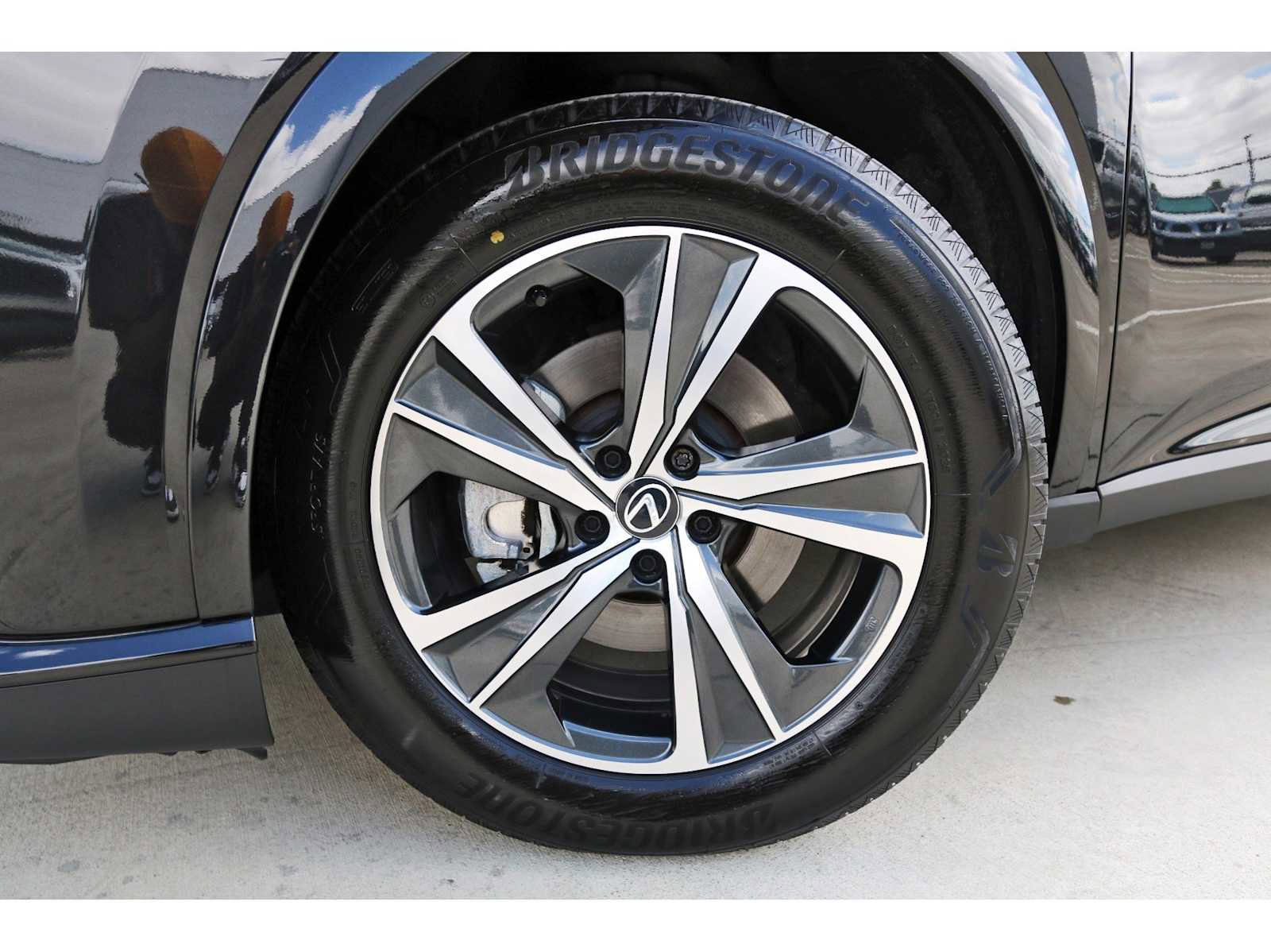 Used 2024 Lexus RX 350 FWD w/ Technology Package image 29