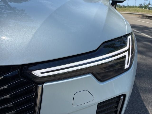 New 2026 Volvo XC90 B5 Core AWD/4WD image 11
