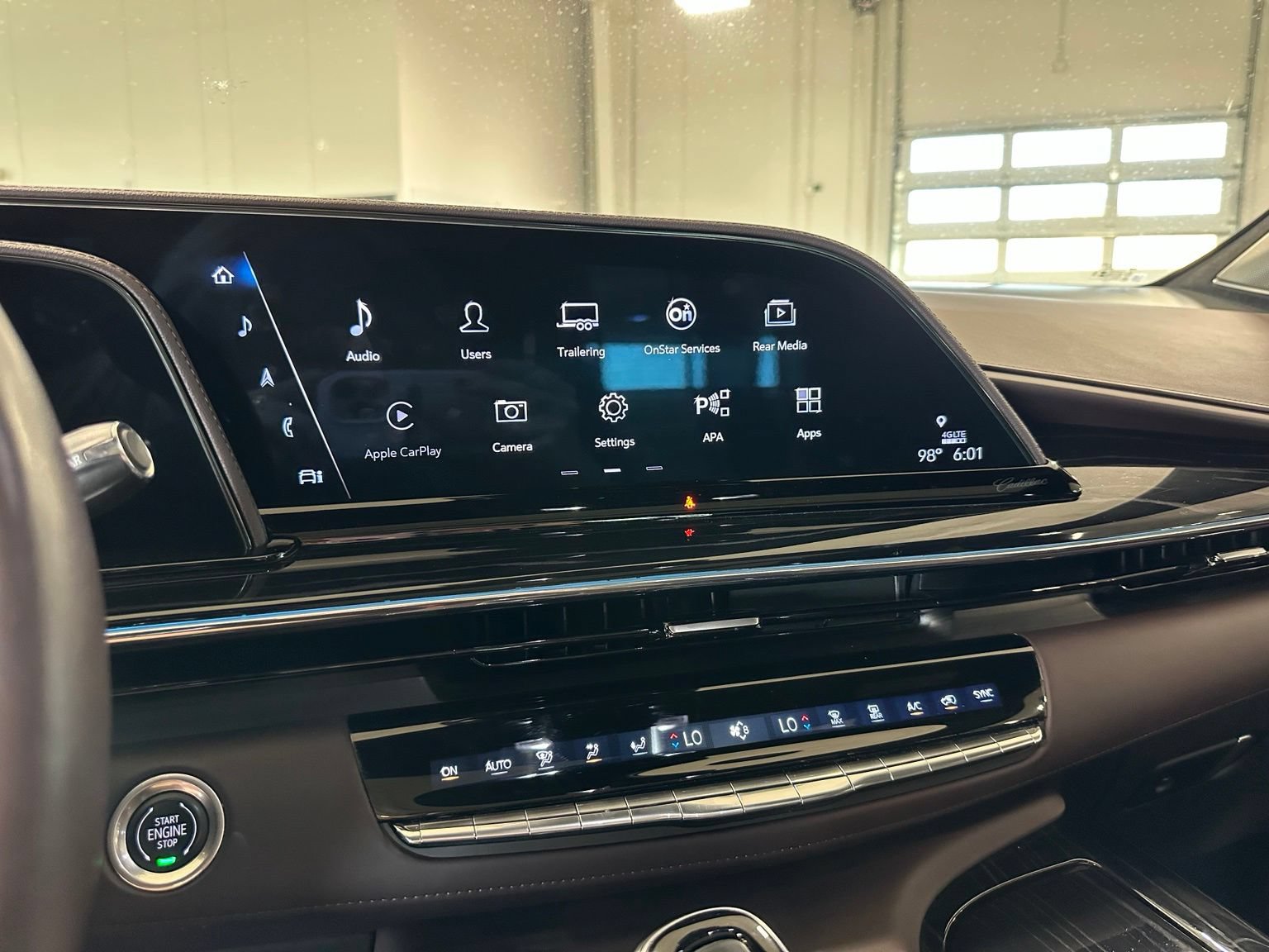 Used 2023 Cadillac Escalade V AWD/4WD image 30