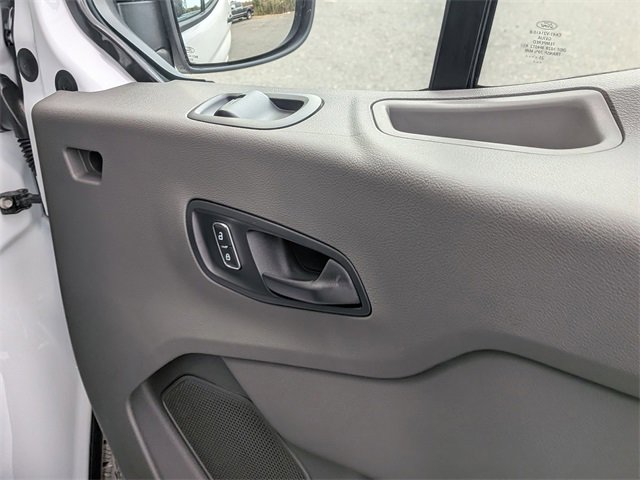 New 2026 Ford Transit 250 148 Medium Roof w/ Load Area Protection Package image 29