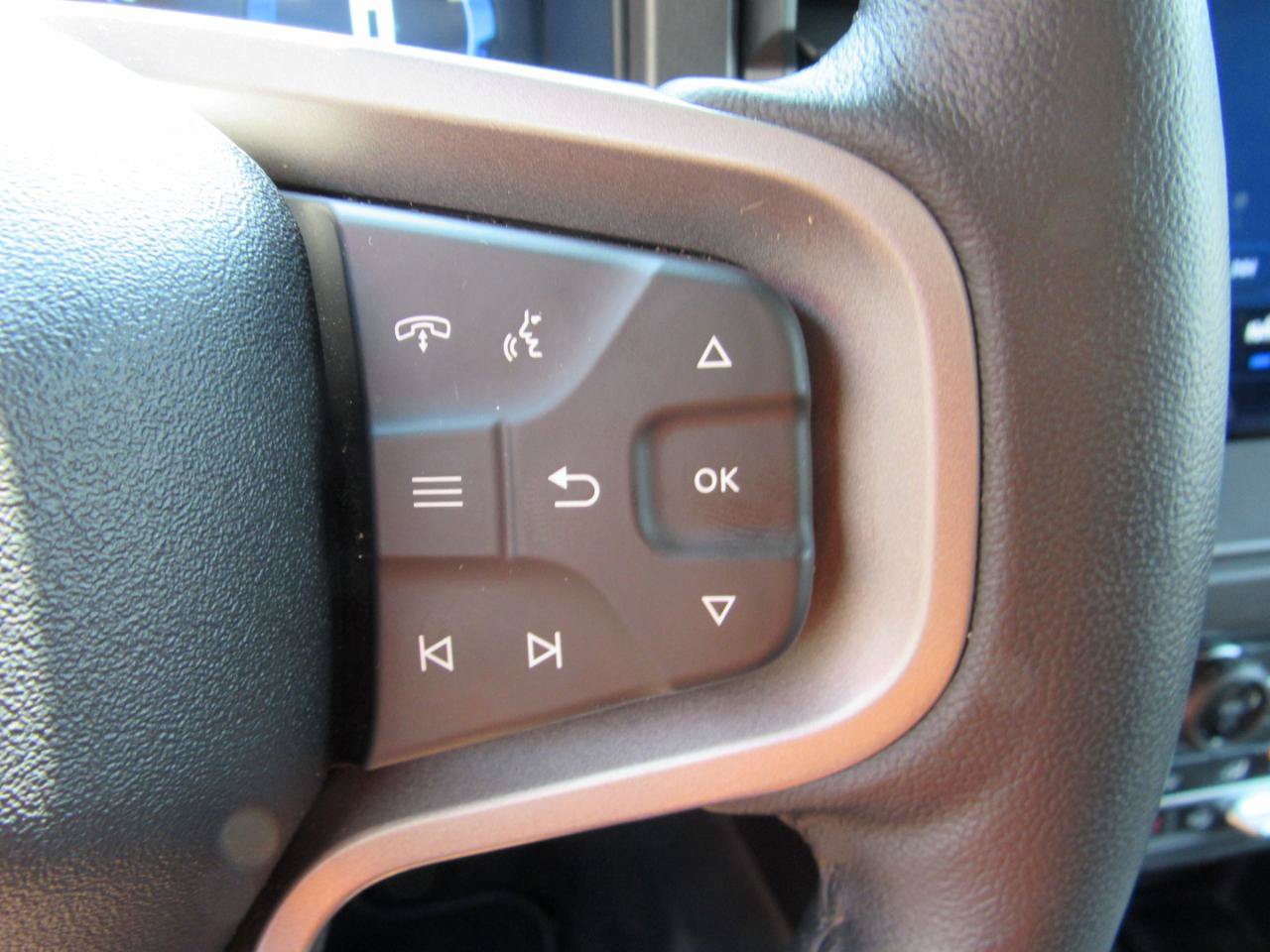 Used 2025 Ford Bronco Badlands AWD/4WD image 22