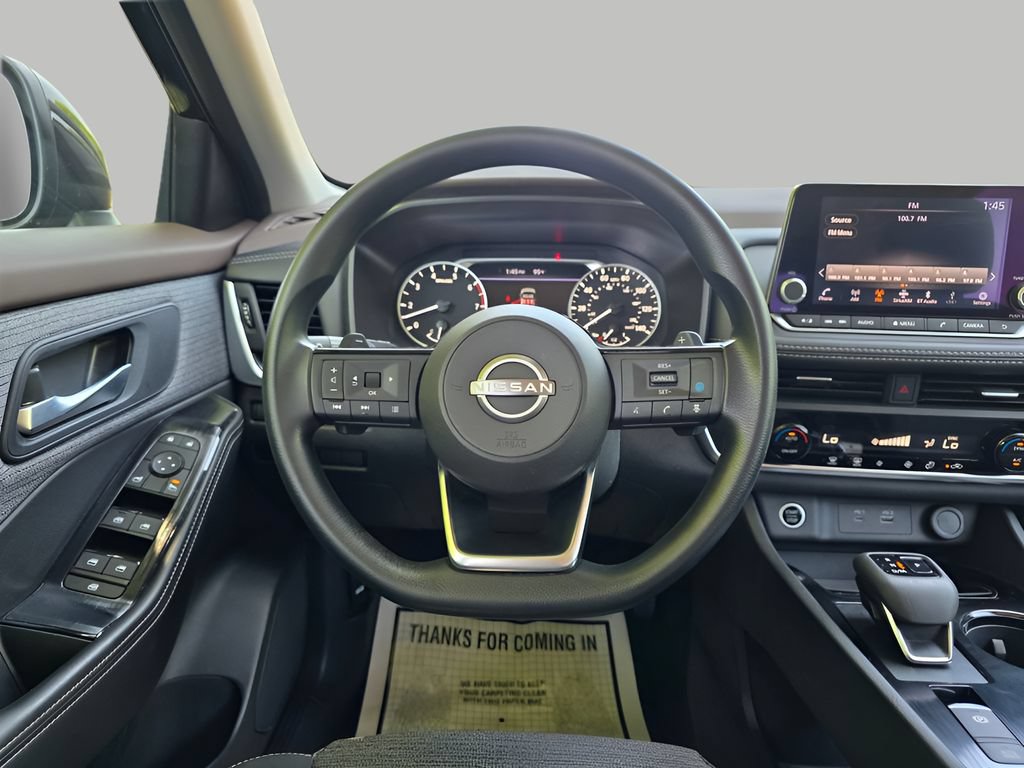 Used 2023 Nissan Rogue SV AWD/4WD image 17