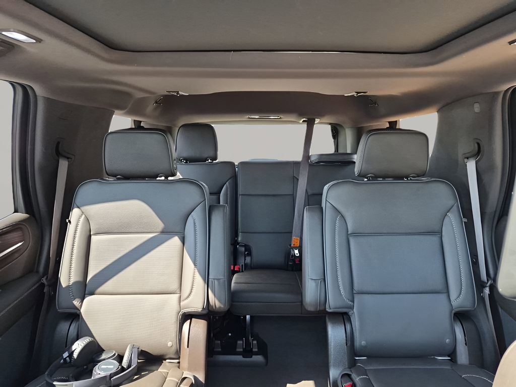 Used 2022 GMC Yukon Denali w/ Denali Ultimate Package image 41