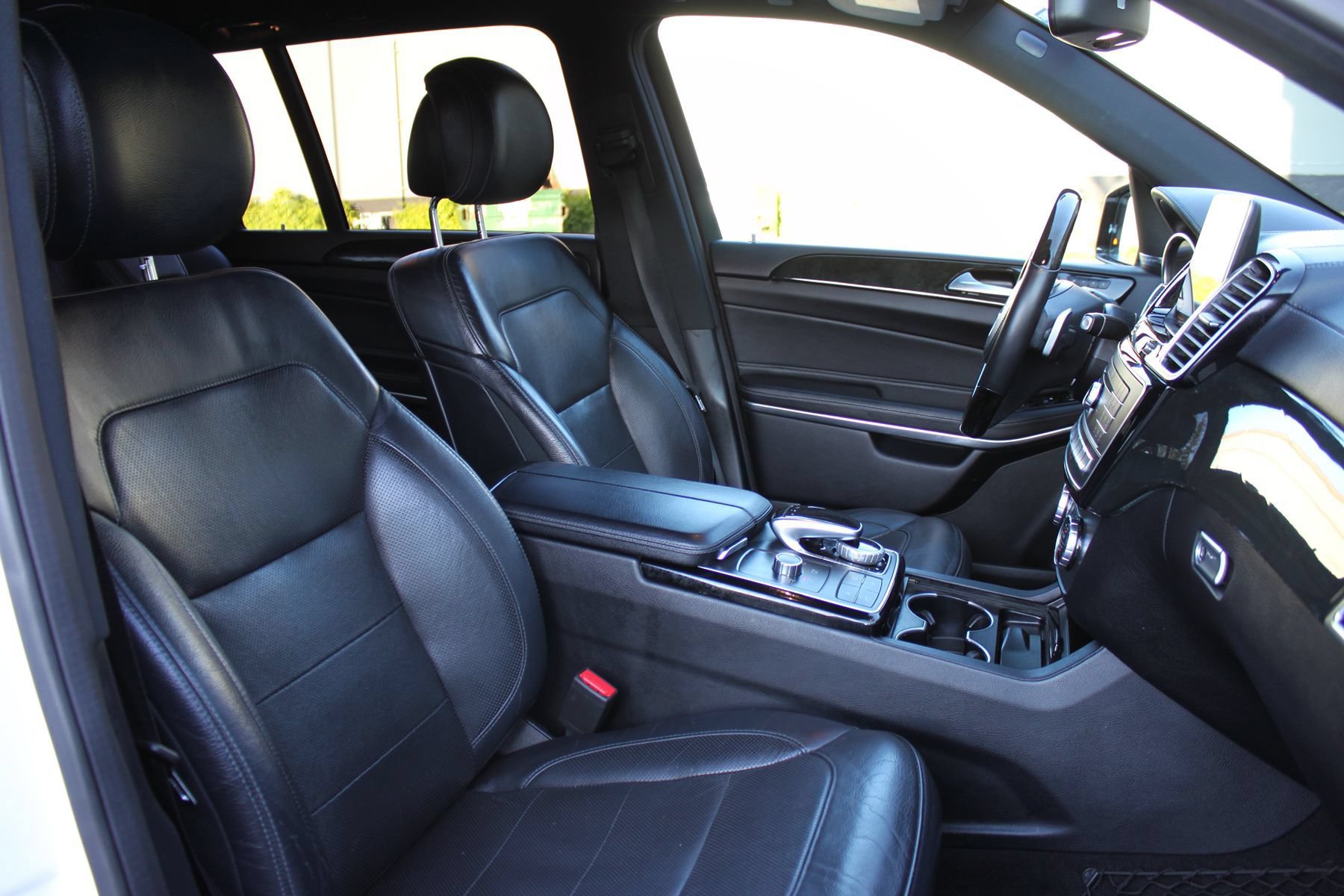 Used 2019 Mercedes-Benz GLS 550 4MATIC image 11