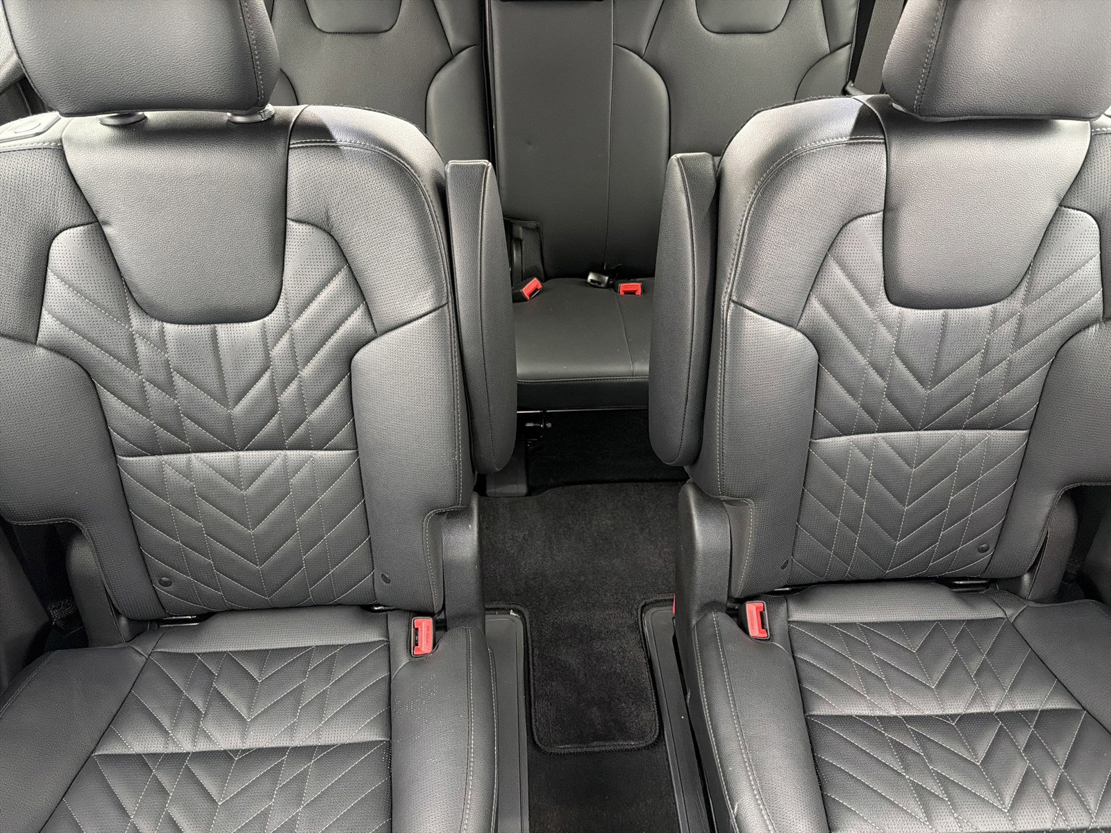 Used 2024 Kia Telluride SX X-Pro image 13