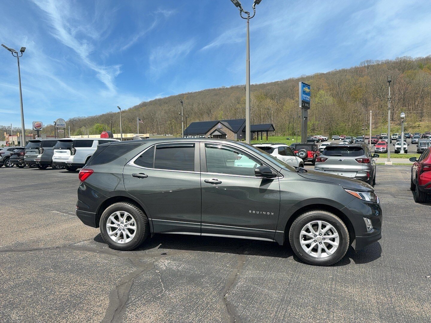 Used 2021 Chevrolet Equinox LT AWD/4WD image 3