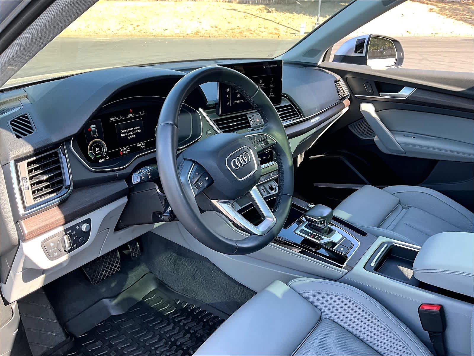 Used 2022 Audi Q5 e Prestige AWD/4WD image 18
