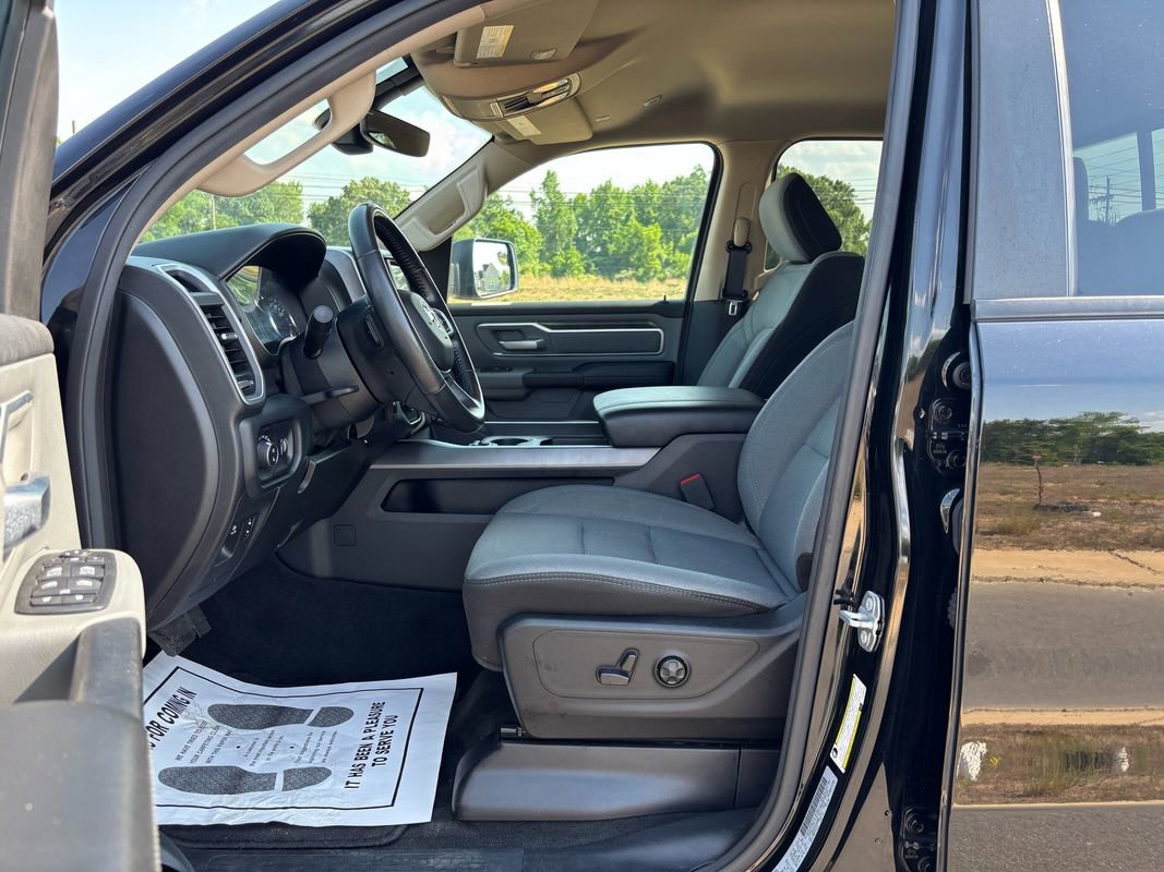 Used 2020 RAM 1500 Big Horn AWD/4WD image 15