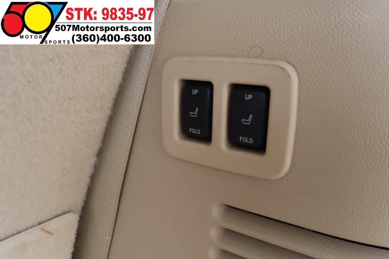 Used 2015 Lincoln Navigator 4WD w/ Equipment Group 101A Reserve image 19
